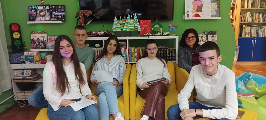 Učenici naše škole predstavili knjigu dr. T. Bilban „50 apstraktnih izuma”