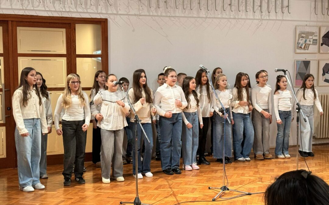 Učenici naše škole uveličali doček sv. Nikole